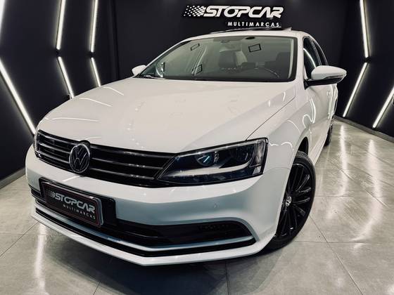 VOLKSWAGEN JETTA 2.0 COMFORTLINE FLEX 4P TIPTRONIC