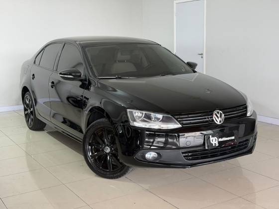 VOLKSWAGEN JETTA 2.0 COMFORTLINE FLEX 4P TIPTRONIC