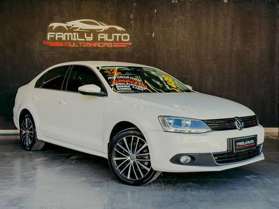 VOLKSWAGEN JETTA 2.0 TSI HIGHLINE 200CV GASOLINA 4P TIPTRONIC
