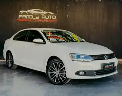 VOLKSWAGEN JETTA 2.0 TSI HIGHLINE 200CV GASOLINA 4P TIPTRONIC VOLKSWAGEN JETTA 2.0 TSI HIGHLINE 200CV GASOLINA 4P TIPTRONIC