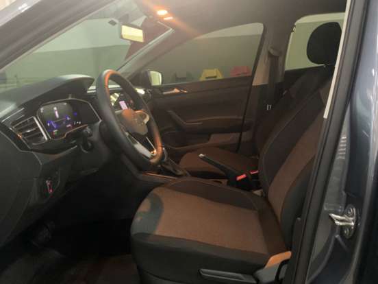 VOLKSWAGEN-NIVUS-1.0 200 TSI TOTAL FLEX SENSE AUTOMÁTICO VOLKSWAGEN-NIVUS-2025