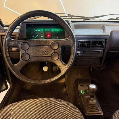 VOLKSWAGEN-PARATI-1993