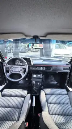 VOLKSWAGEN-PASSAT-1987