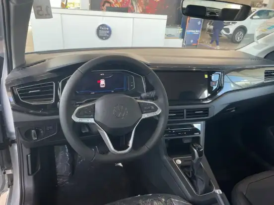 VOLKSWAGEN-POLO-2026