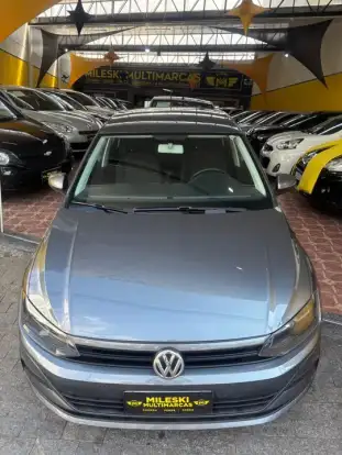 VOLKSWAGEN-POLO-2019
