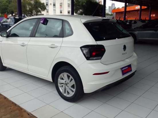 VOLKSWAGEN-POLO-1.0 170 TSI COMFORTLINE AUTOMÁTICO VOLKSWAGEN-POLO-2024