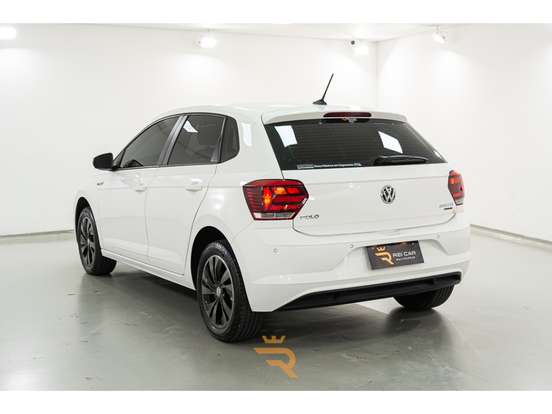 VOLKSWAGEN-POLO-1.0 200 TSI HIGHLINE AUTOMÁTICO VOLKSWAGEN-POLO-2018