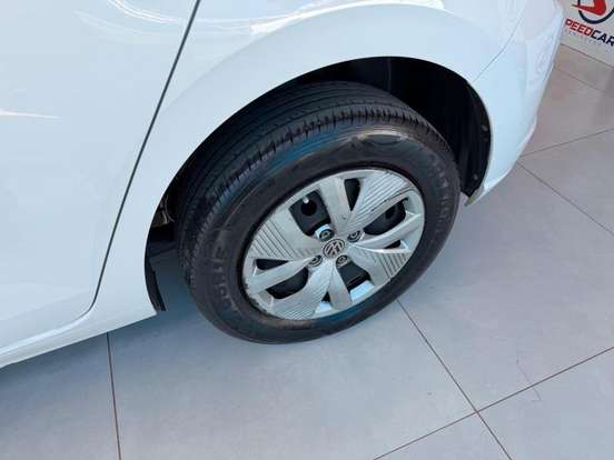 VOLKSWAGEN-POLO-2025