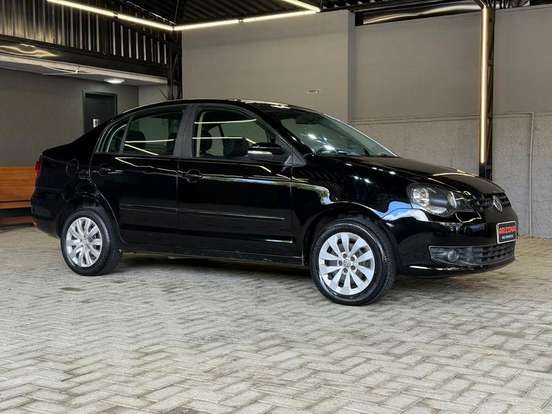VOLKSWAGEN-POLO SEDAN-1.6 MI 8V FLEX 4P MANUAL VOLKSWAGEN-POLO SEDAN-2013