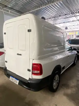 VOLKSWAGEN-SAVEIRO-2023