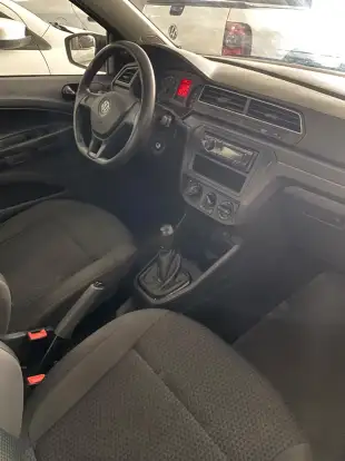 VOLKSWAGEN-SAVEIRO-2023