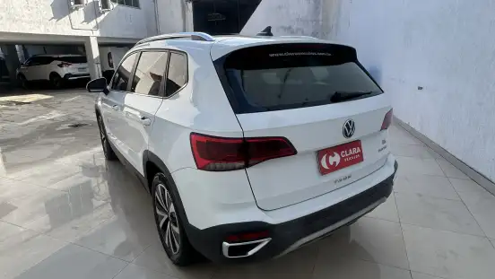 VOLKSWAGEN-TAOS-1.4 250 TSI TOTAL FLEX HIGHLINE AUTOMÁTICO VOLKSWAGEN-TAOS-2022