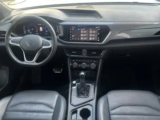 VOLKSWAGEN-TAOS-1.4 250 TSI TOTAL FLEX HIGHLINE AUTOMÁTICO VOLKSWAGEN-TAOS-2022