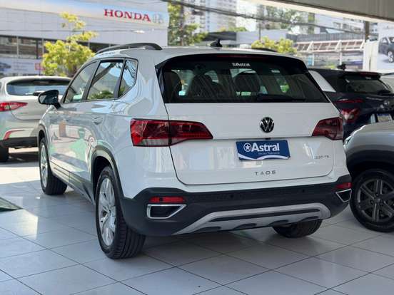 VOLKSWAGEN-TAOS-1.4 250 TSI TOTAL FLEX COMFORTLINE AUTOMÁTICO VOLKSWAGEN-TAOS-2022