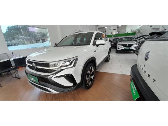 VOLKSWAGEN TAOS 1.4 250 TSI TOTAL FLEX HIGHLINE AUTOMÁTICO