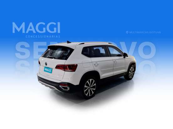 VOLKSWAGEN-TAOS-2021