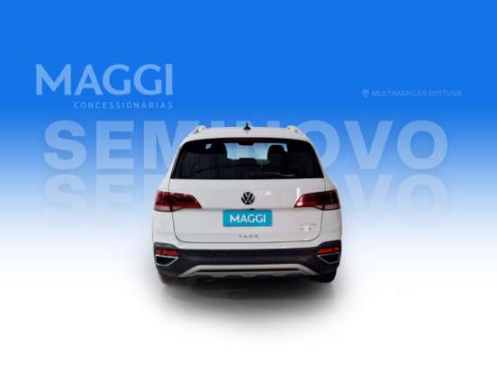 VOLKSWAGEN-TAOS-2021