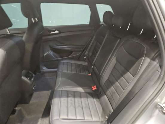 VOLKSWAGEN-TAOS-2024