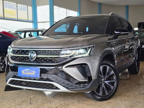 VOLKSWAGEN TAOS 1.4 250 TSI TOTAL FLEX HIGHLINE AUTOMÁTICO