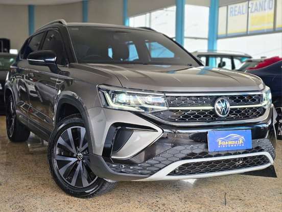 VOLKSWAGEN-TAOS-2021