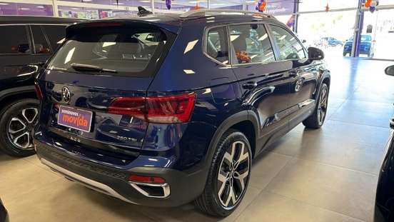 VOLKSWAGEN-TAOS-2024