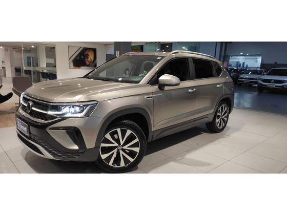 VOLKSWAGEN TAOS 1.4 250 TSI TOTAL FLEX HIGHLINE AUTOMÁTICO