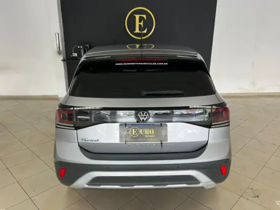 VOLKSWAGEN-T-CROSS-2024