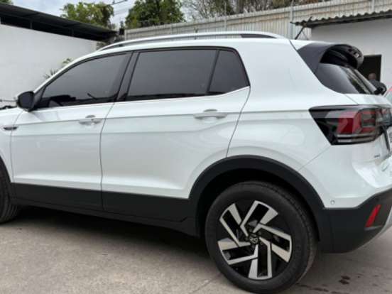 VOLKSWAGEN-T-CROSS-1.4 250 TSI TOTAL FLEX HIGHLINE AUTOMÁTICO VOLKSWAGEN-T-CROSS-2026
