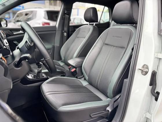 VOLKSWAGEN T-CROSS 1.4 250 TSI TOTAL FLEX HIGHLINE AUTOMÁTICO