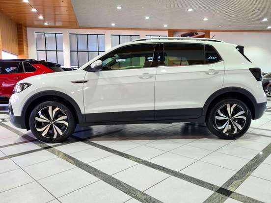VOLKSWAGEN-T-CROSS-2022