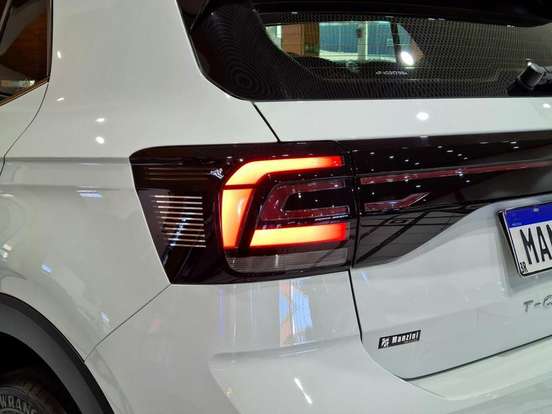 VOLKSWAGEN-T-CROSS-2022