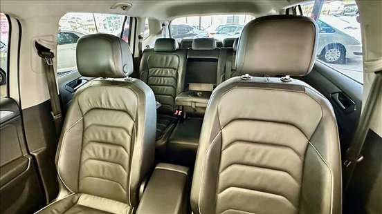 VOLKSWAGEN-TIGUAN-2018