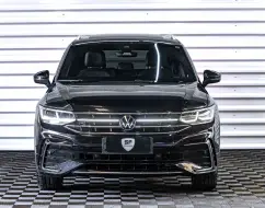 VOLKSWAGEN TIGUAN 2.0 300 TSI GASOLINA ALLSPACE R-LINE AUTOMÁTICO VOLKSWAGEN TIGUAN 2.0 300 TSI GASOLINA ALLSPACE R-LINE AUTOMÁTICO