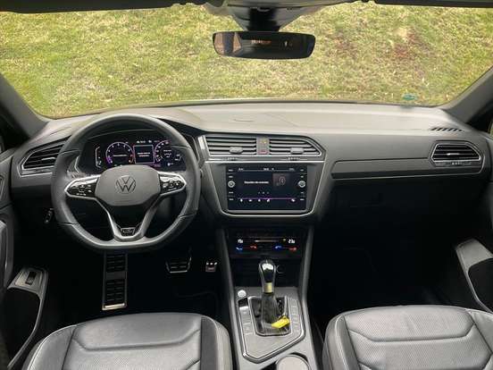 VOLKSWAGEN-TIGUAN-2023