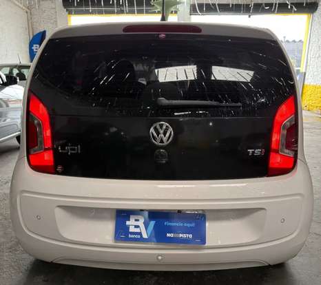 VOLKSWAGEN-UP-2016