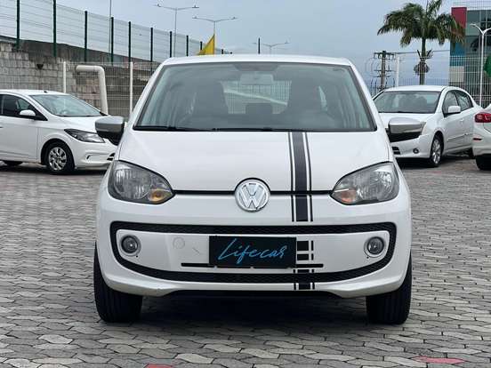 VOLKSWAGEN-UP-2014