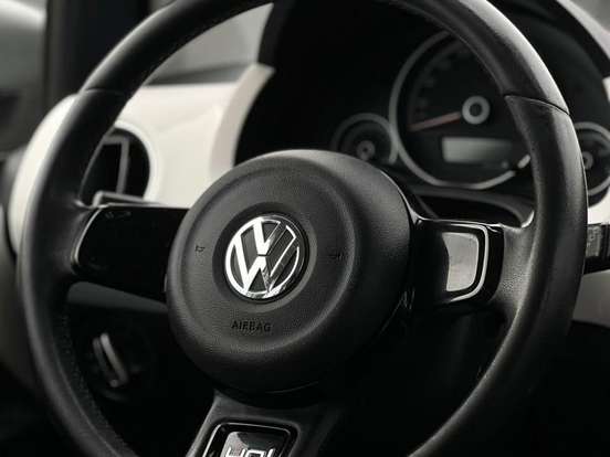 VOLKSWAGEN-UP-1.0 MPI TAKE UP 12V FLEX 4P MANUAL VOLKSWAGEN-UP-2014