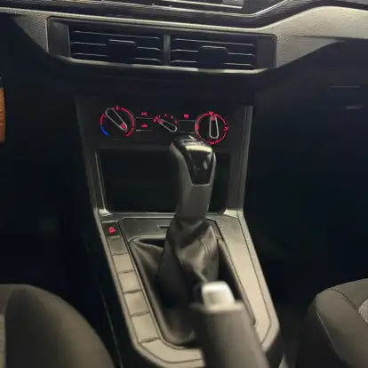 VOLKSWAGEN-VIRTUS-2023