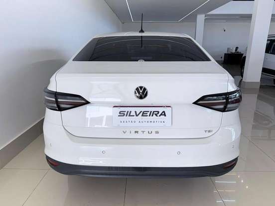 VOLKSWAGEN-VIRTUS-2024