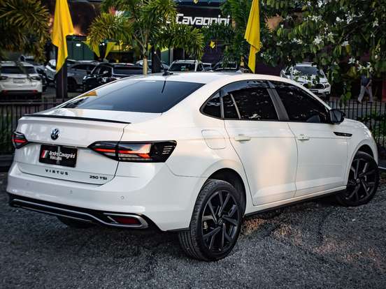 VOLKSWAGEN-VIRTUS-2024