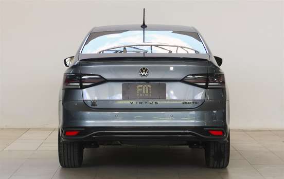VOLKSWAGEN-VIRTUS-2025