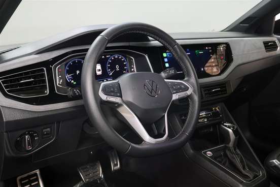 VOLKSWAGEN-VIRTUS-2025