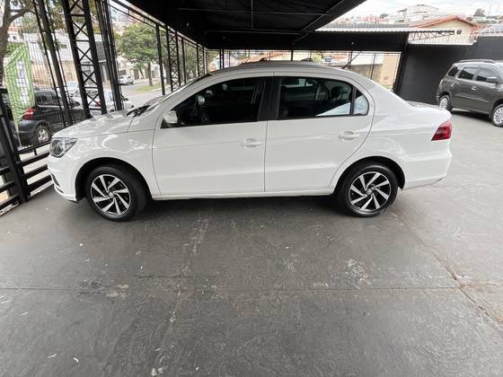 VOLKSWAGEN VOYAGE 1.6 MSI TOTALFLEX 4P MANUAL