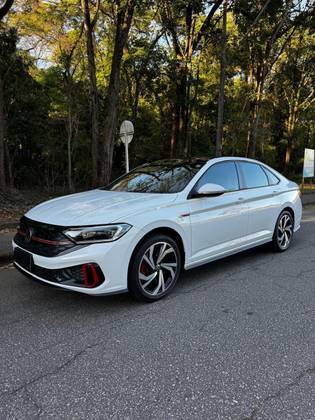 VOLKSWAGEN JETTA 2.0 350 TSI GASOLINA GLI DSG