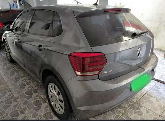 VOLKSWAGEN-POLO-2020