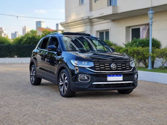 VOLKSWAGEN T-CROSS 1.4 250 TSI TOTAL FLEX HIGHLINE AUTOMÁTICO