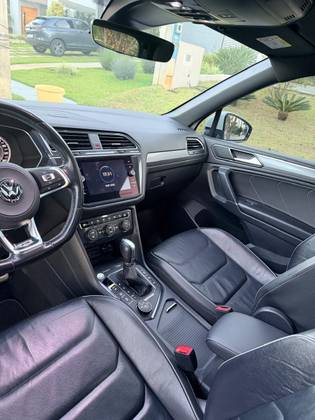 VOLKSWAGEN TIGUAN 2.0 350 TSI GASOLINA ALLSPACE R-LINE 4MOTION DSG