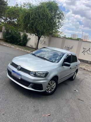 VOLKSWAGEN-VOYAGE-2016