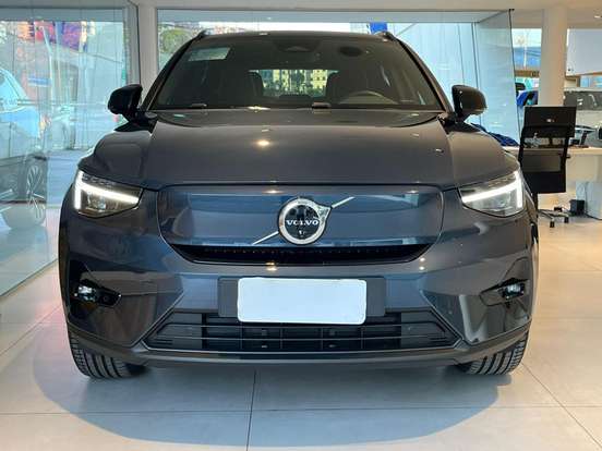 VOLVO-EX40-P8 RECHARGE TWIN ELECTRIC ULTRA AWD VOLVO-EX40-2026