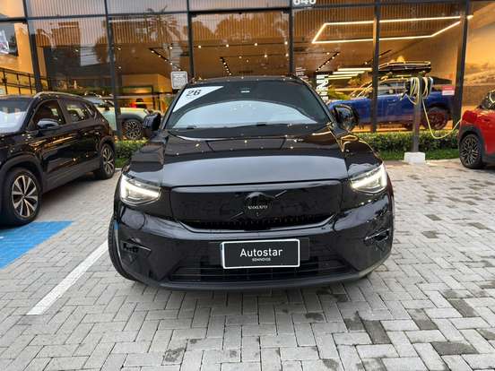 VOLVO-EX40-P8 RECHARGE TWIN ELECTRIC ULTRA BLACK EDITION AWD VOLVO-EX40-2025